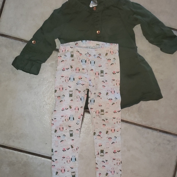 Carters outfit set - Picture 3 of 4